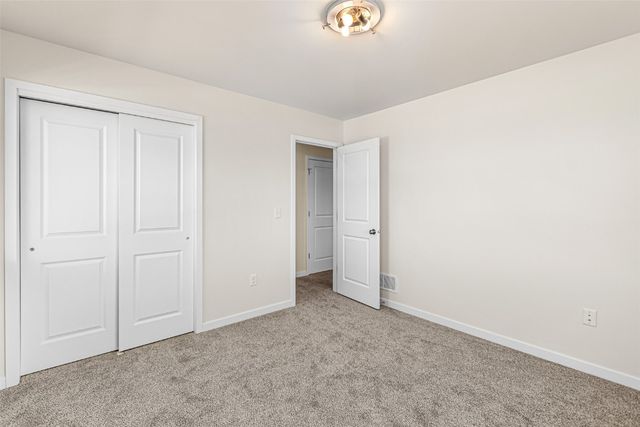 1646 Aspen Court, North Liberty, IA 52317