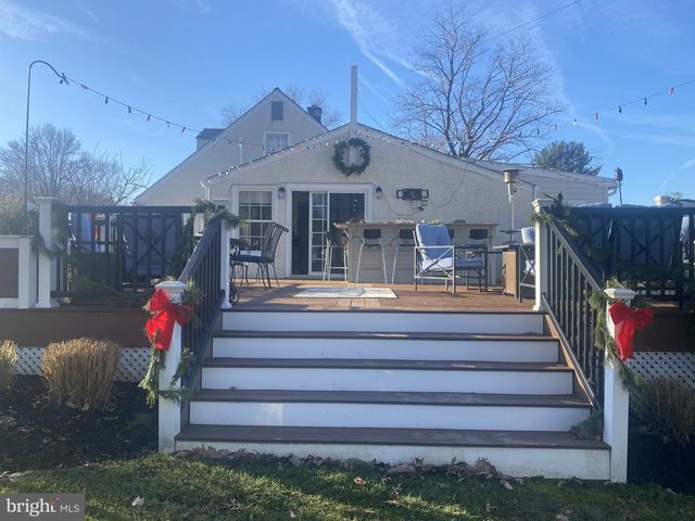 417 SUFFOLK RD, Flourtown, PA 19031