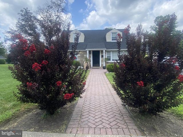 417 SUFFOLK RD, Flourtown, PA 19031