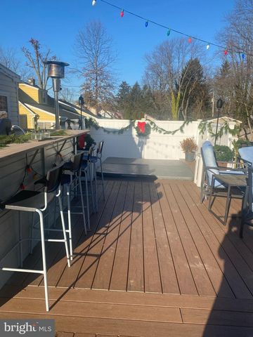 417 SUFFOLK RD, Flourtown, PA 19031