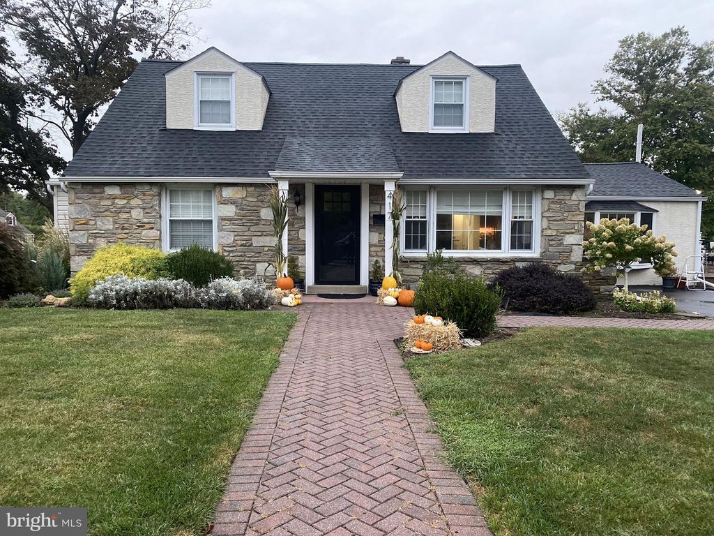 417 SUFFOLK RD, Flourtown, PA 19031