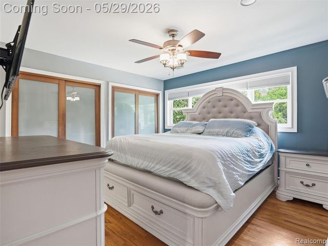 10839 9 Mile Road, Whitmore Lake, MI 48189