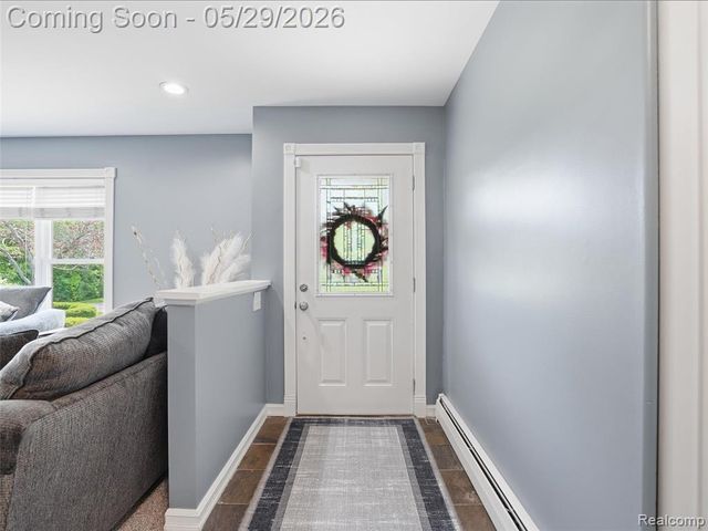 10839 9 Mile Road, Whitmore Lake, MI 48189