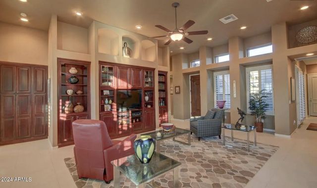 1223 E MOSS Street, Phoenix, AZ 85020