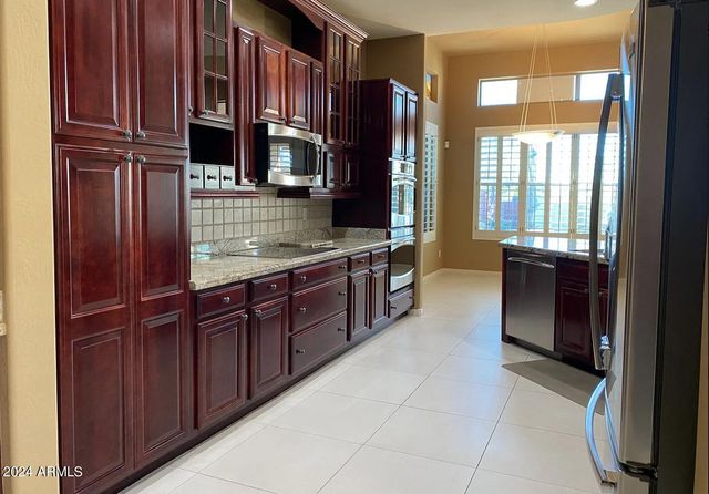 1223 E MOSS Street, Phoenix, AZ 85020