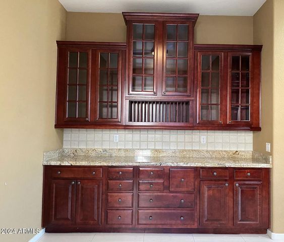 1223 E MOSS Street, Phoenix, AZ 85020