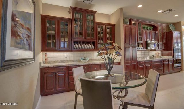 1223 E MOSS Street, Phoenix, AZ 85020