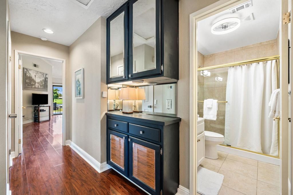 Image 19 of property listing at 41730 Kansas Street, Palm Desert, CA 92211