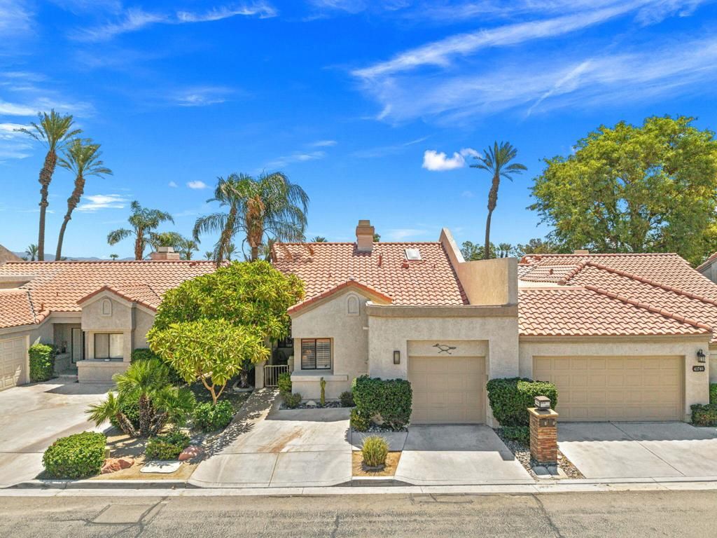 Image 2 of property listing at 41730 Kansas Street, Palm Desert, CA 92211