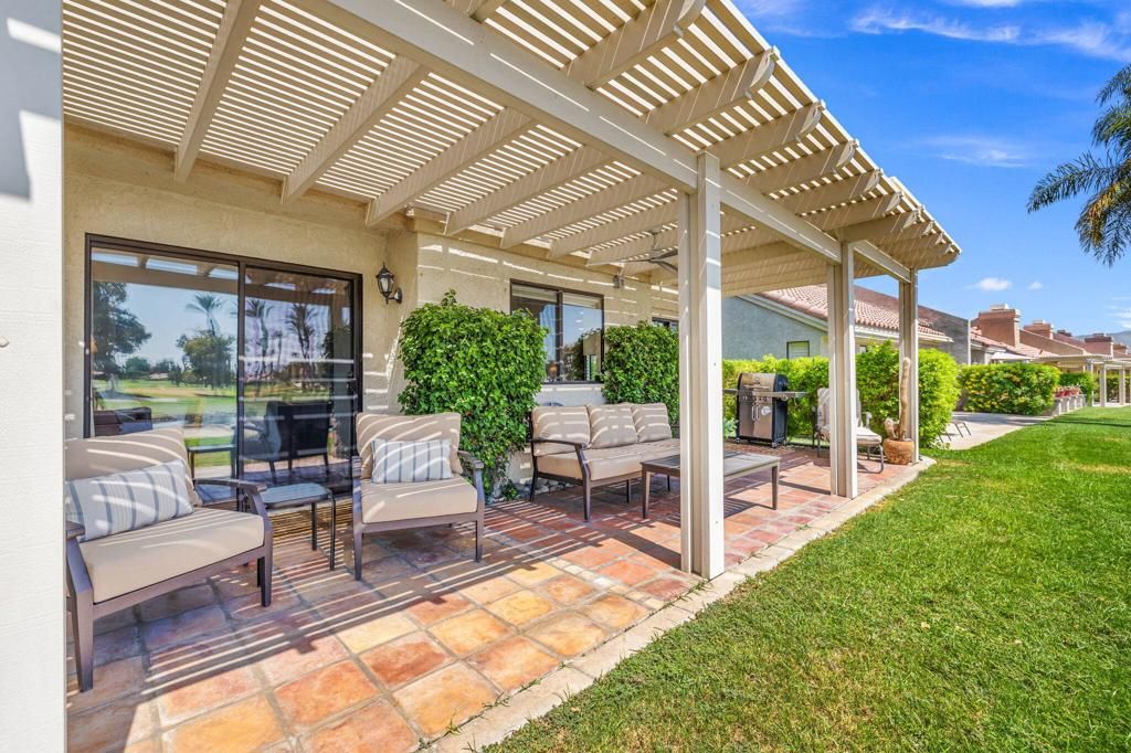 Image 32 of property listing at 41730 Kansas Street, Palm Desert, CA 92211