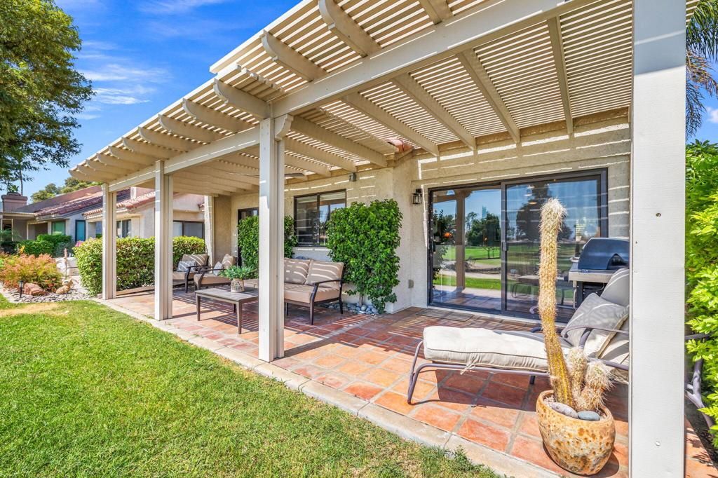 Image 34 of property listing at 41730 Kansas Street, Palm Desert, CA 92211