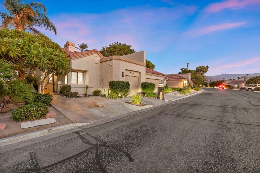 Image 66 of property listing at 41730 Kansas Street, Palm Desert, CA 92211