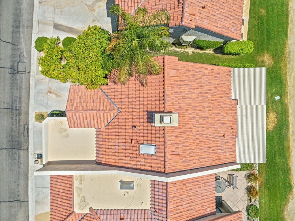 Image 78 of property listing at 41730 Kansas Street, Palm Desert, CA 92211