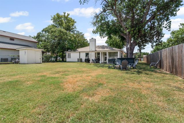 4603 Rendezvous Court, Granbury, TX 76049