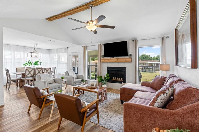 4603 Rendezvous Court, Granbury, TX 76049