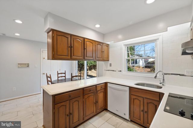 13817 BLAIR STONE LN, Silver Spring, MD 20906