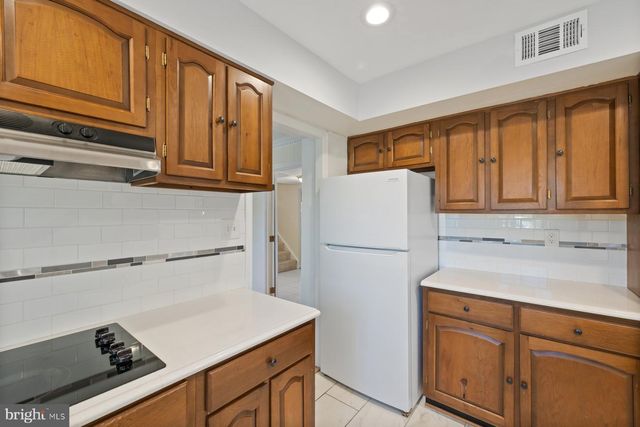 13817 BLAIR STONE LN, Silver Spring, MD 20906