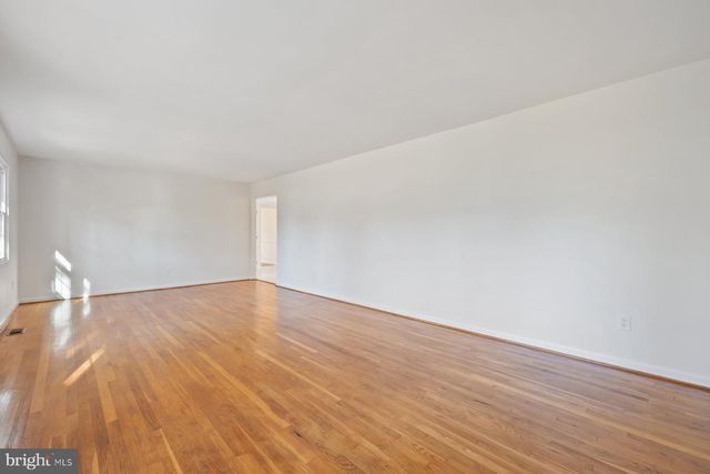 13817 BLAIR STONE LN, Silver Spring, MD 20906