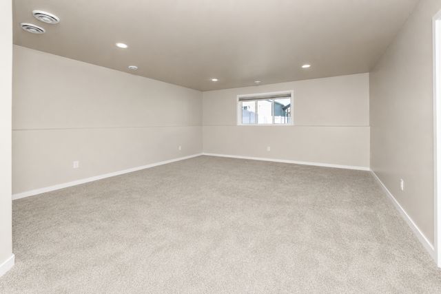 3831 32nd Street S, Moorhead, MN 56560