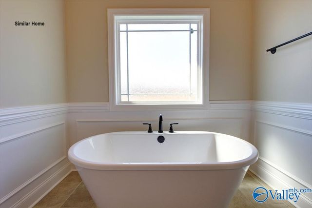 Highpoint C Avondale Drive, Athens, AL 35613