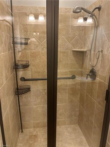 1119 Heritage Path Lane, Winston-salem, NC 27103