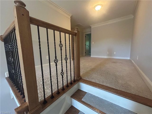 1119 Heritage Path Lane, Winston-salem, NC 27103