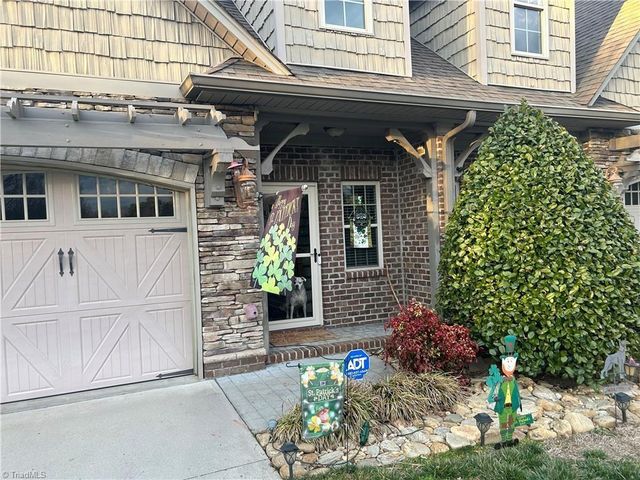 1119 Heritage Path Lane, Winston-salem, NC 27103