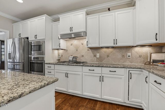 2751 Lake Waccamaw Trail, Apex, NC 27502