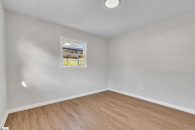 175 Blue Ridge Road, Campobello, SC 29322