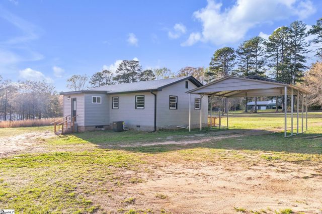 175 Blue Ridge Road, Campobello, SC 29322