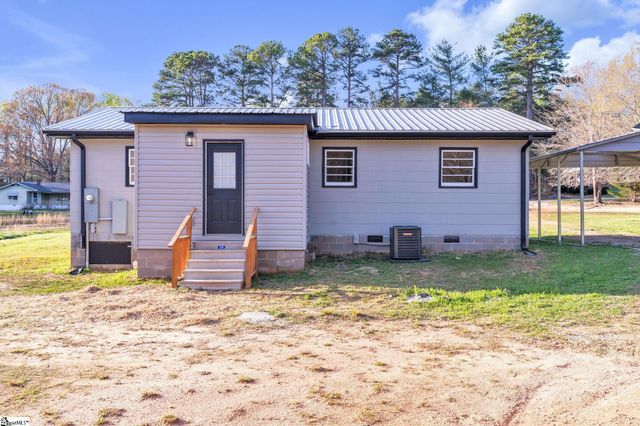 175 Blue Ridge Road, Campobello, SC 29322