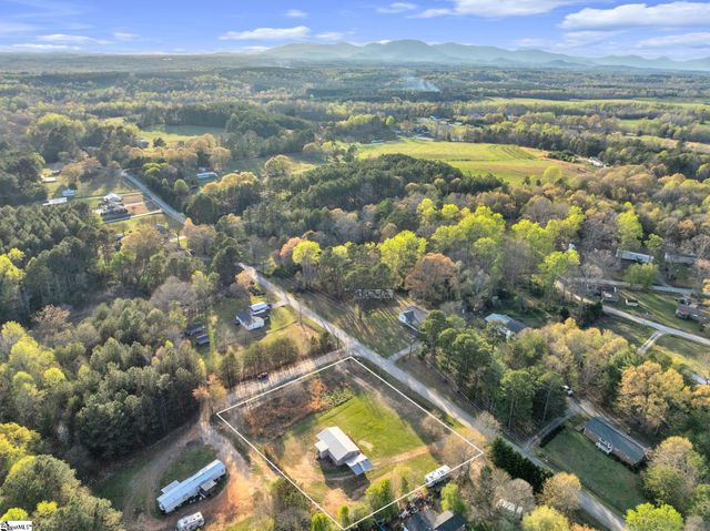 175 Blue Ridge Road, Campobello, SC 29322