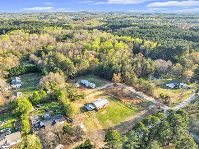 175 Blue Ridge Road, Campobello, SC 29322
