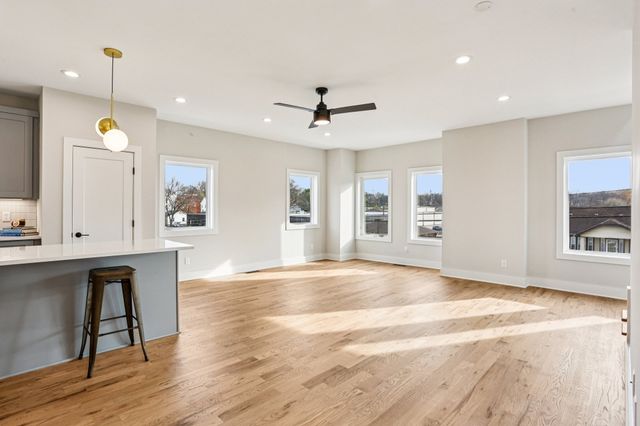 6126 Robertson Ave, Nashville, TN 37209
