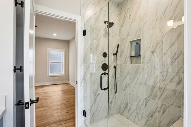 6126 Robertson Ave, Nashville, TN 37209