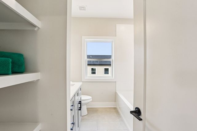 6126 Robertson Ave, Nashville, TN 37209