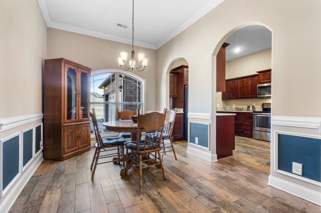 4268 Sango Rd, Clarksville, TN 37043