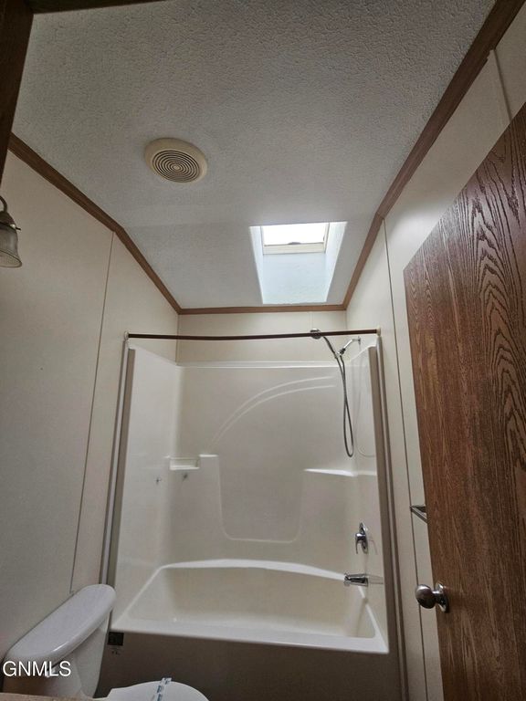 1005 27th Street W, Williston, ND 58801 photo 16