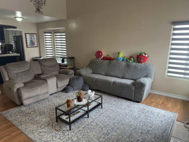 1857 Olamar Way, San Diego, CA 92139