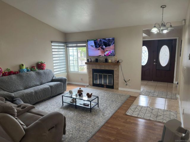 1857 Olamar Way, San Diego, CA 92139