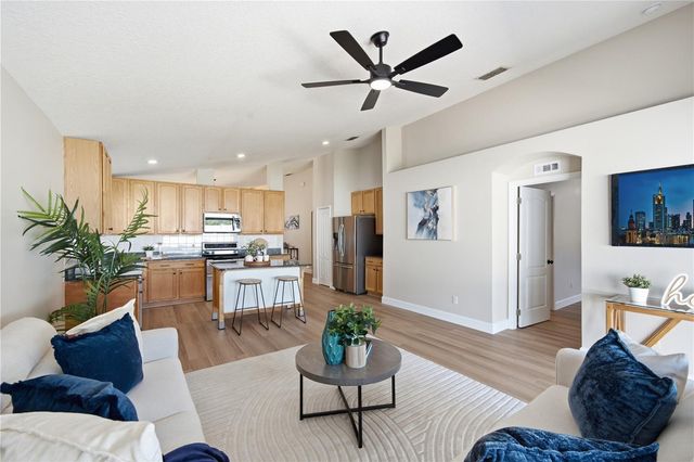 2946 STAR GRASS POINT, Oviedo, FL 32766