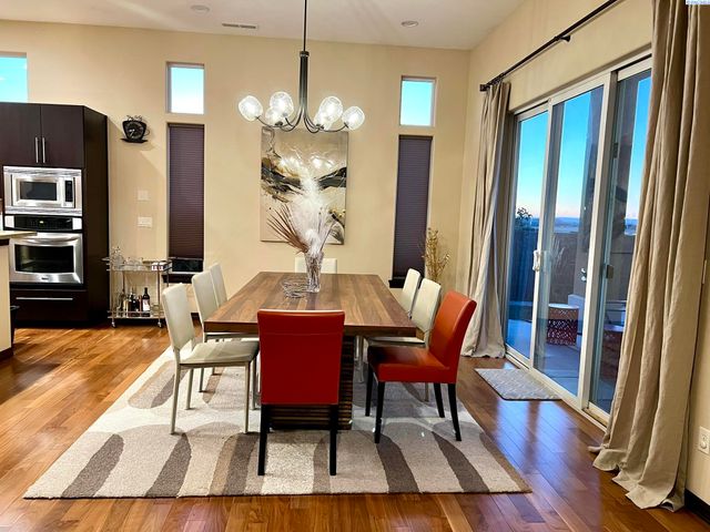 1352 Westgate Way, Richland, WA 99352