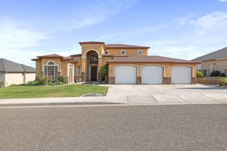 1352 Westgate Way, Richland, WA 99352