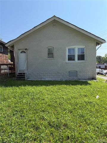 6706 Stratford Avenue, Pine Lawn, MO 63121
