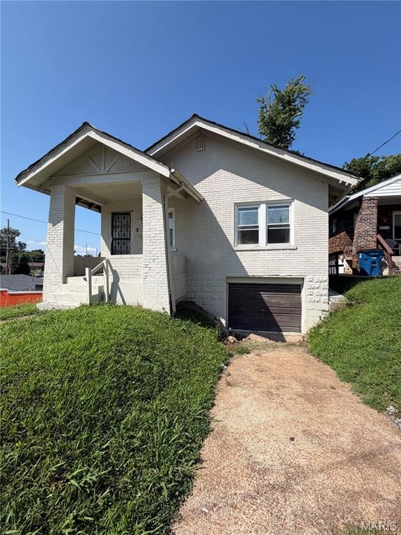 6706 Stratford Avenue, Pine Lawn, MO 63121
