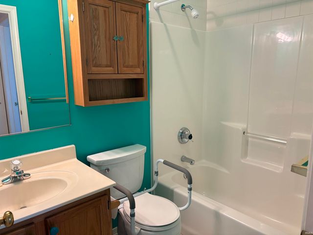 729 E Moss Creek Circle, Bloomington, IN 47401