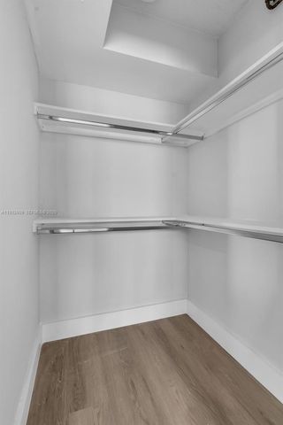 560 NE 63rd St, Miami, FL 33138