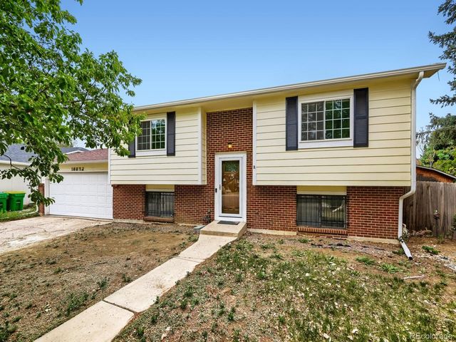 18032 E Loyola Pl, Aurora, CO 80013