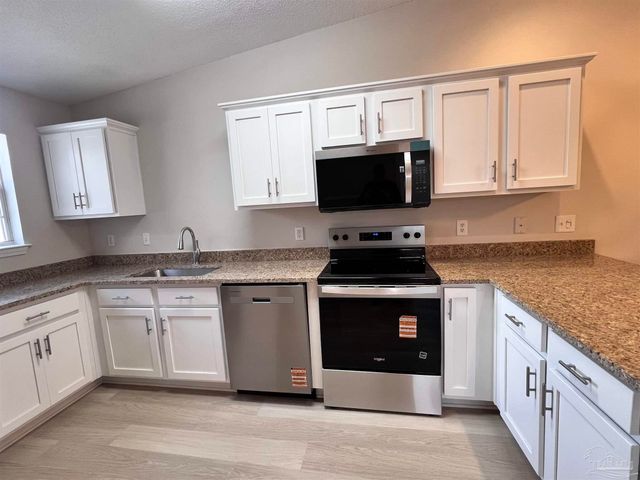 7101 Joy St G-8, Pensacola, FL 32514