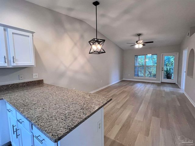 7101 Joy St G-8, Pensacola, FL 32514